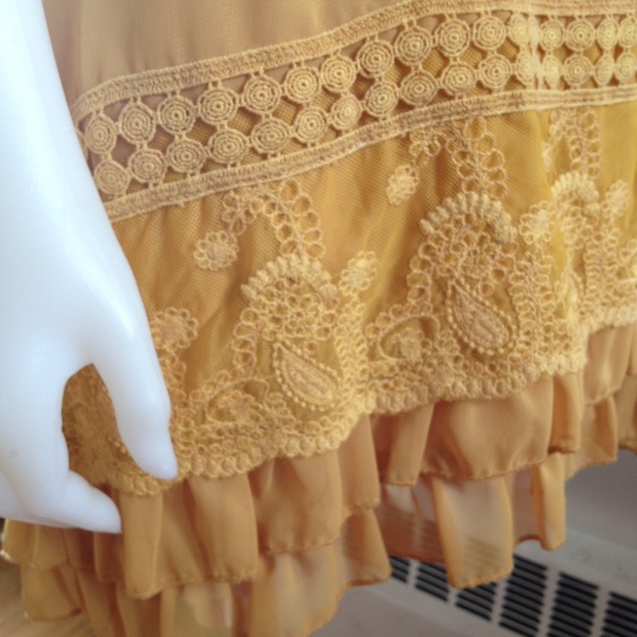 Mustard Yellow Frill hem Mini Dress - Picture 4 of 4